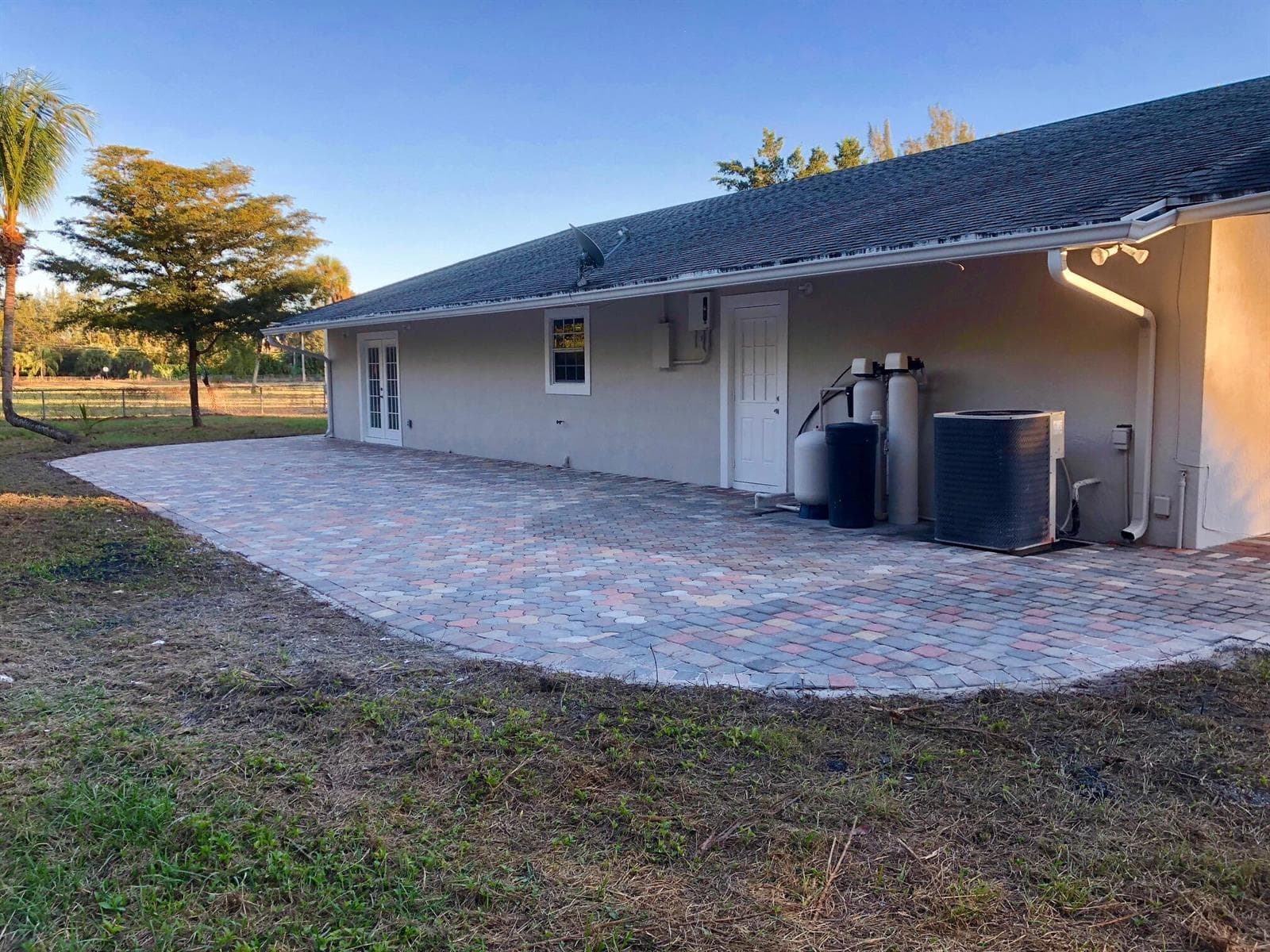 2221 F Road photo 12