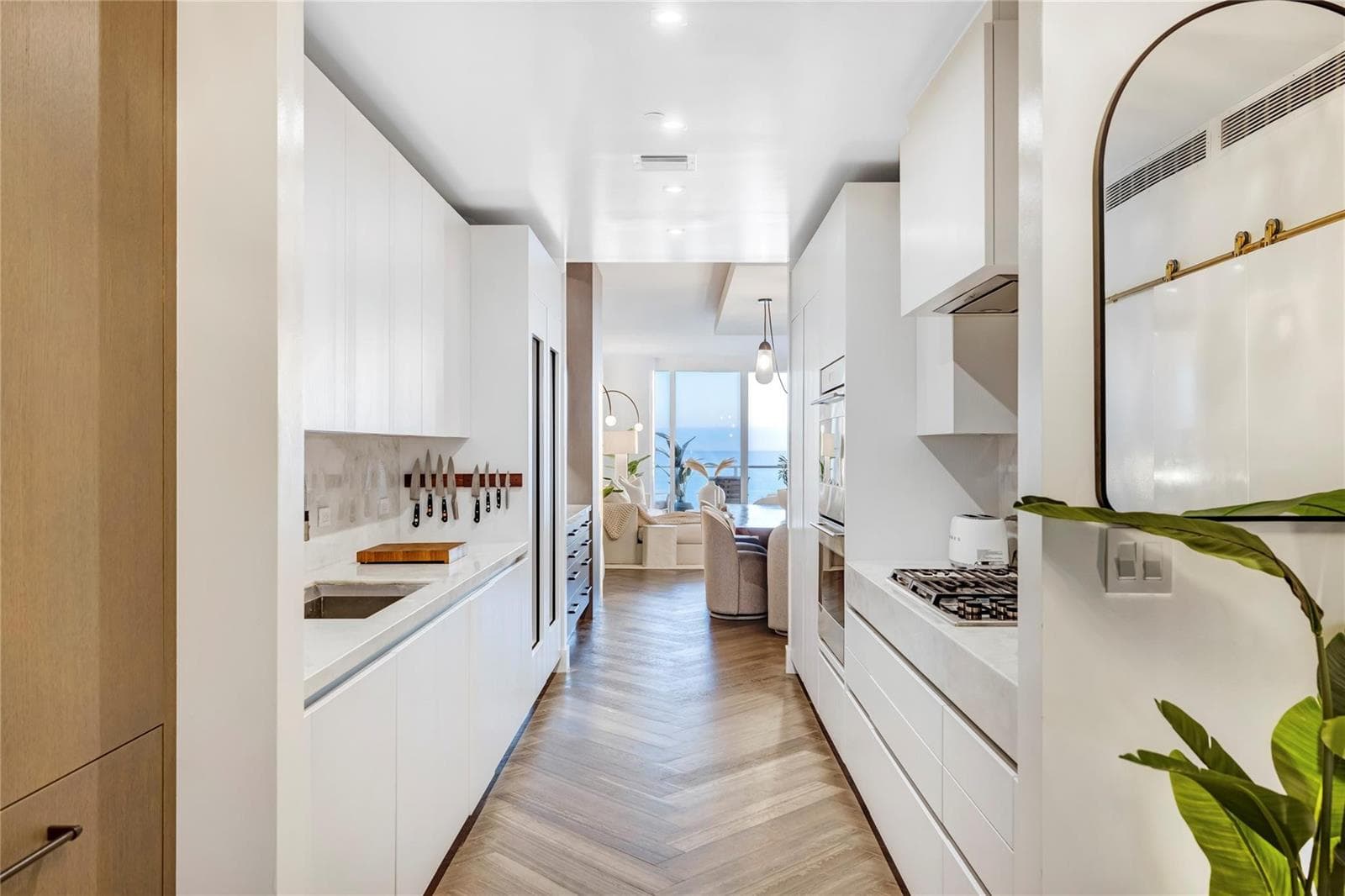 2200 N Ocean Boulevard S903 photo 9