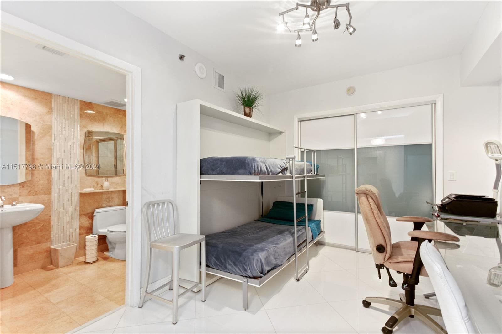 1830 S Ocean Dr UP5010 photo 15