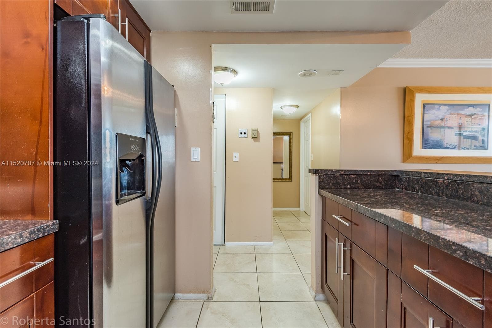 3180 S Ocean Dr 422 photo 16