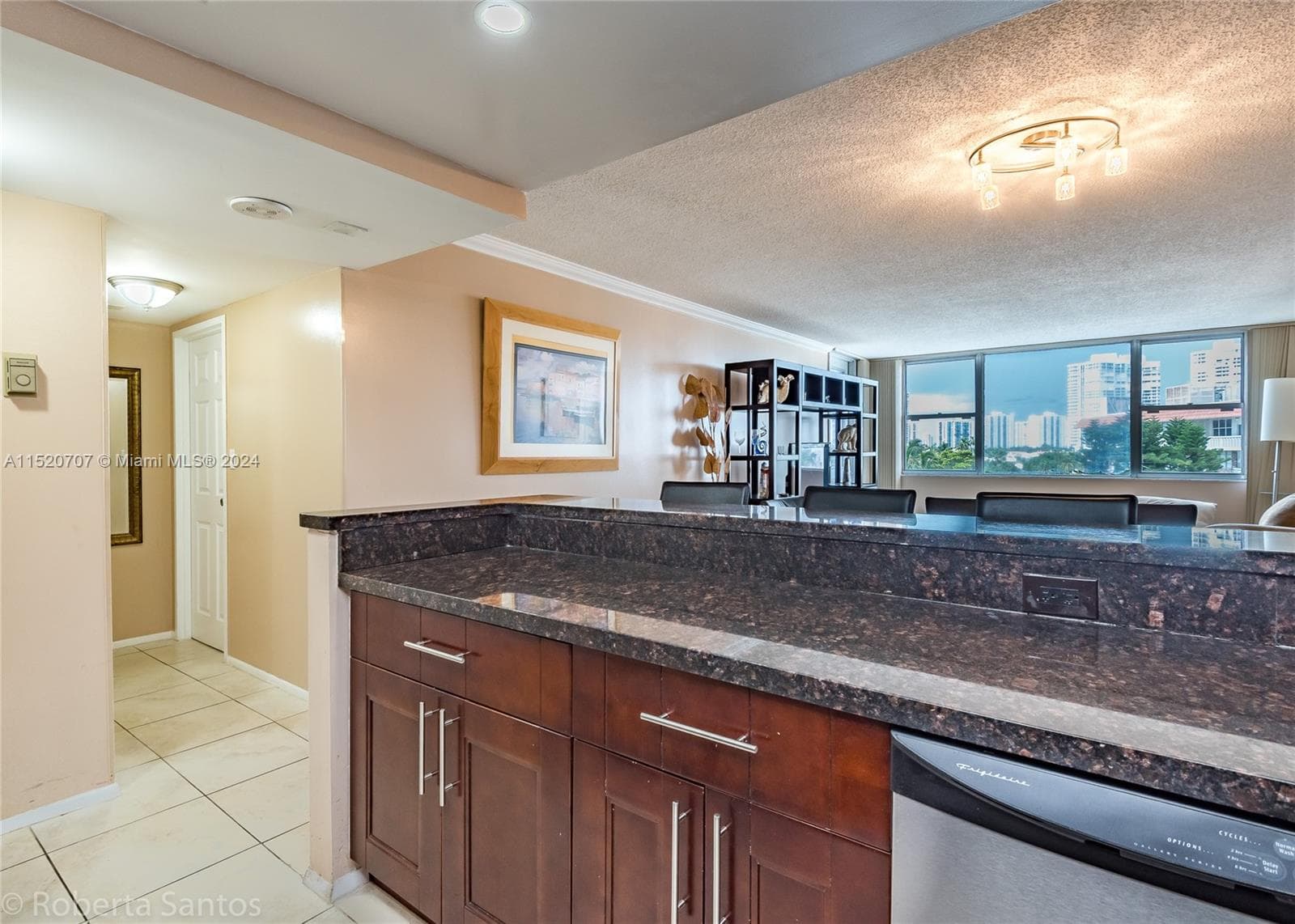 3180 S Ocean Dr 422 photo 15