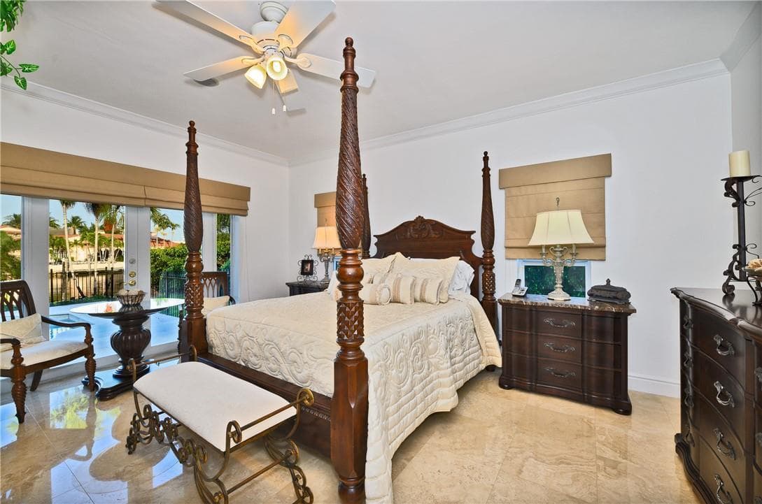 2 Compass Lane photo 21