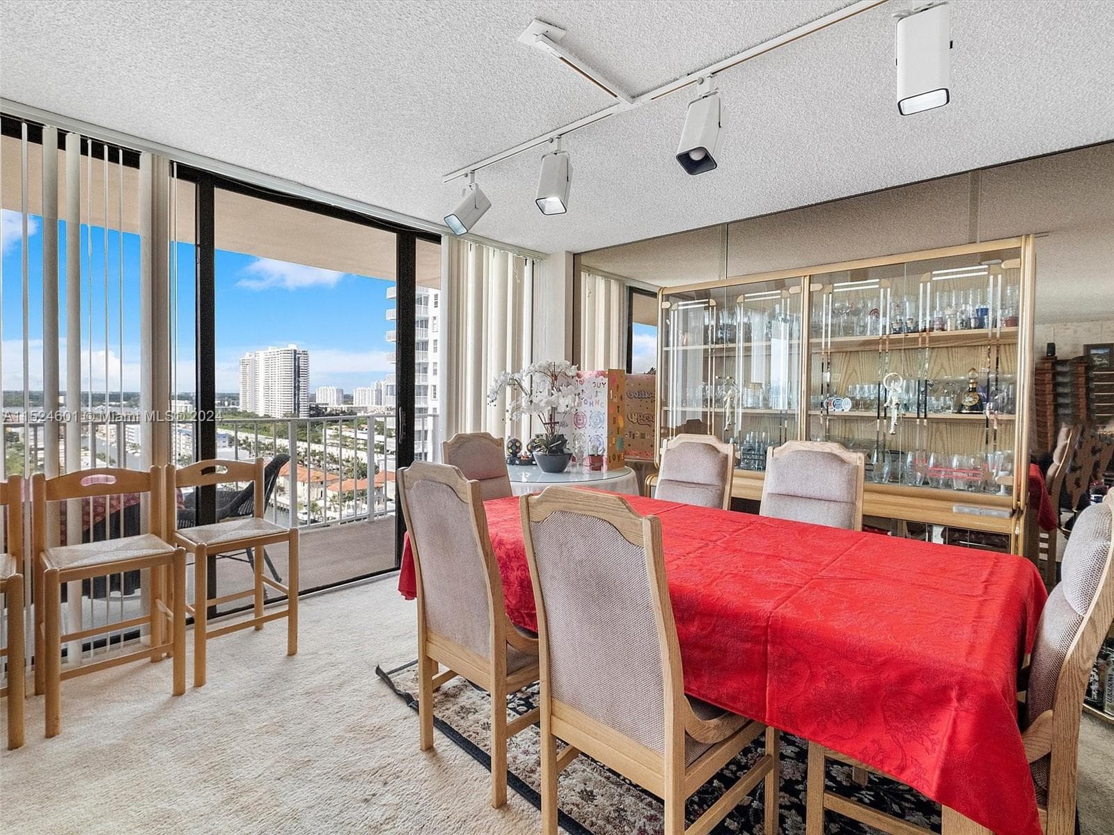 290 174th St 1809 photo 13
