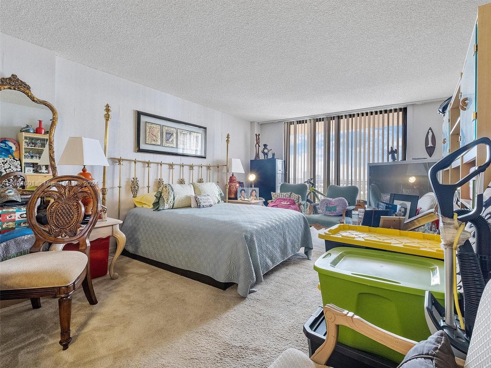 290 174th St 1809 photo 15