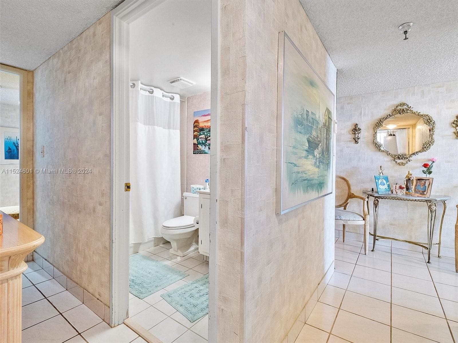 290 174th St 1809 photo 19