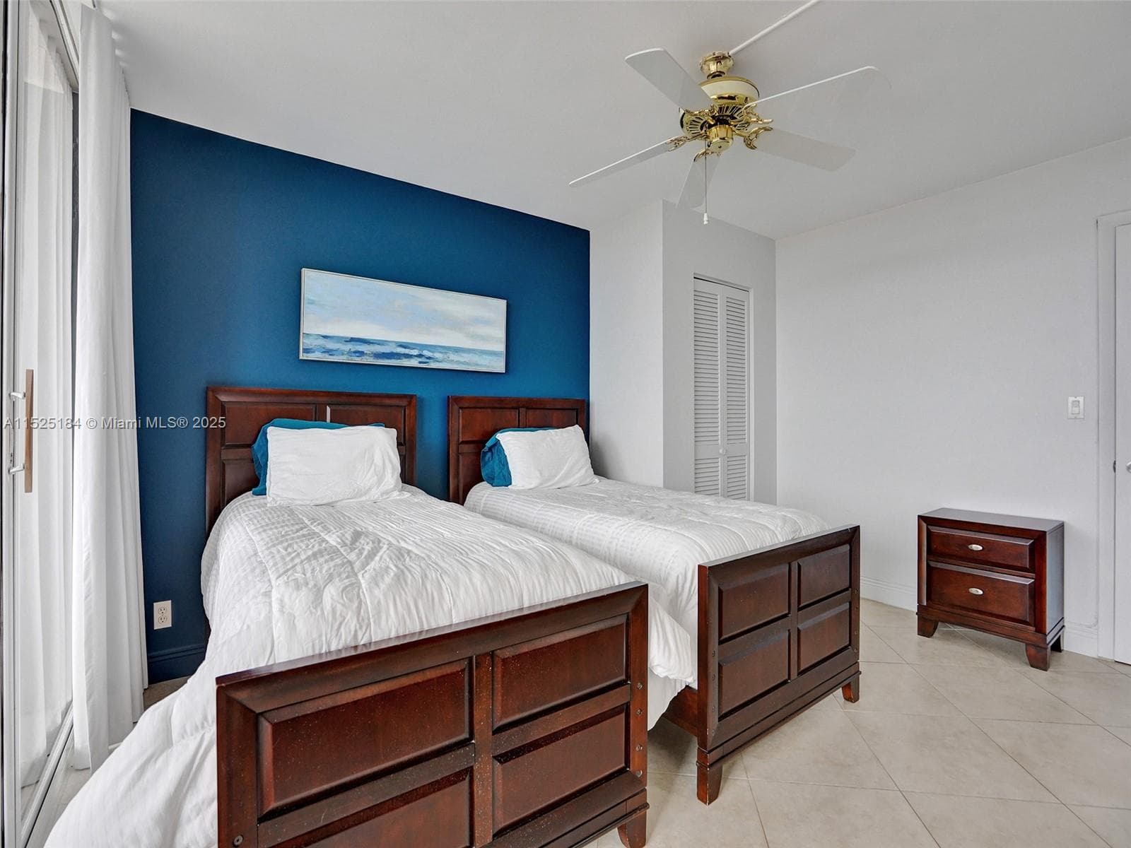 1600 Ocean Dr 12E photo 23