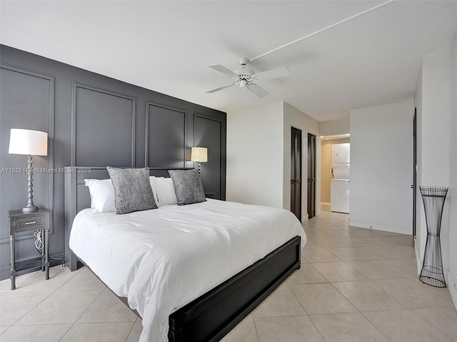 1600 Ocean Dr 12E photo 9