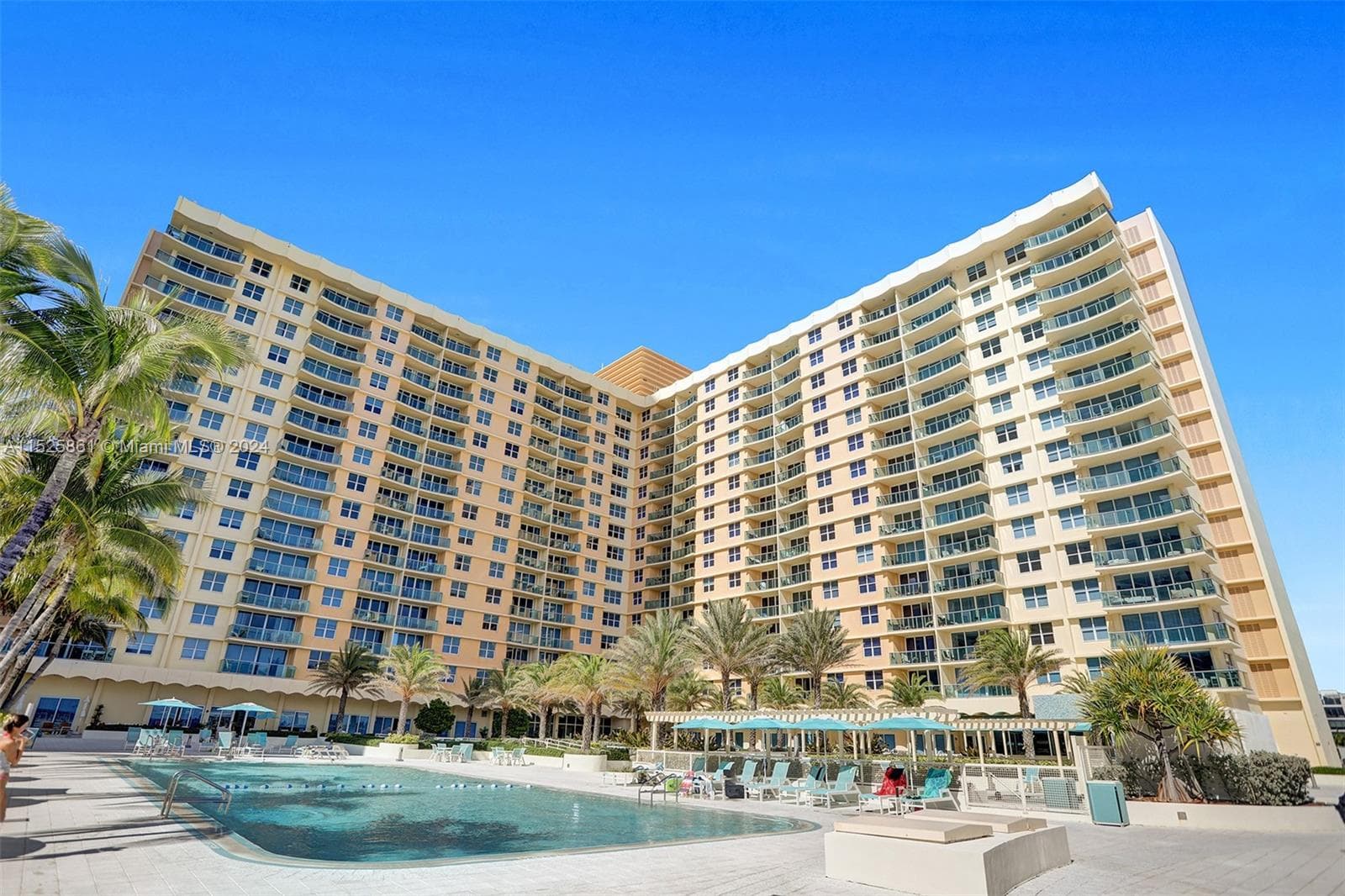 2501 S Ocean Dr (Avail. May 5th,2026) 314 photo 5