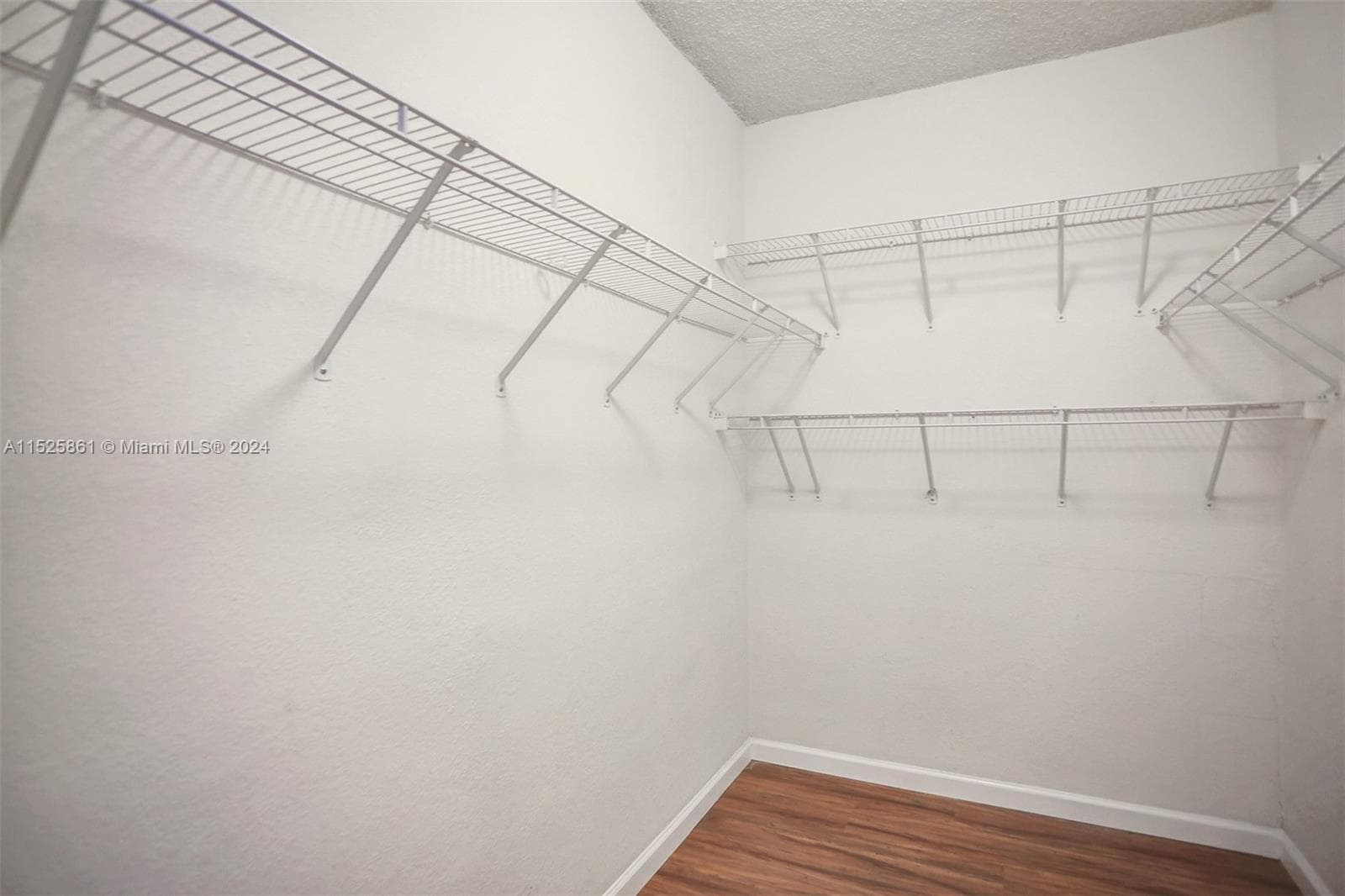 2501 S Ocean Dr (Avail. May 5th,2026) 314 photo 20