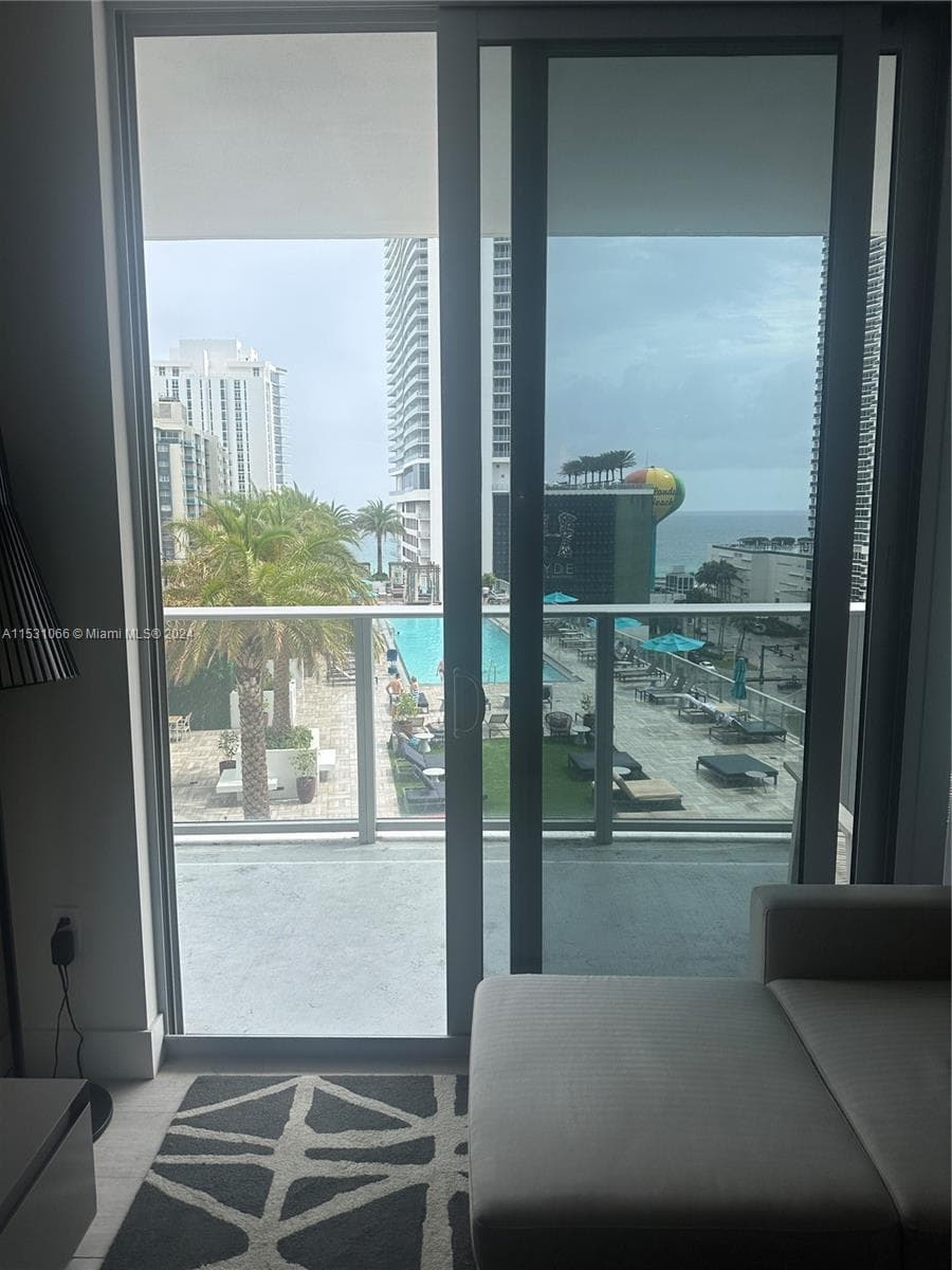 4010 S Ocean Dr R707 photo 17
