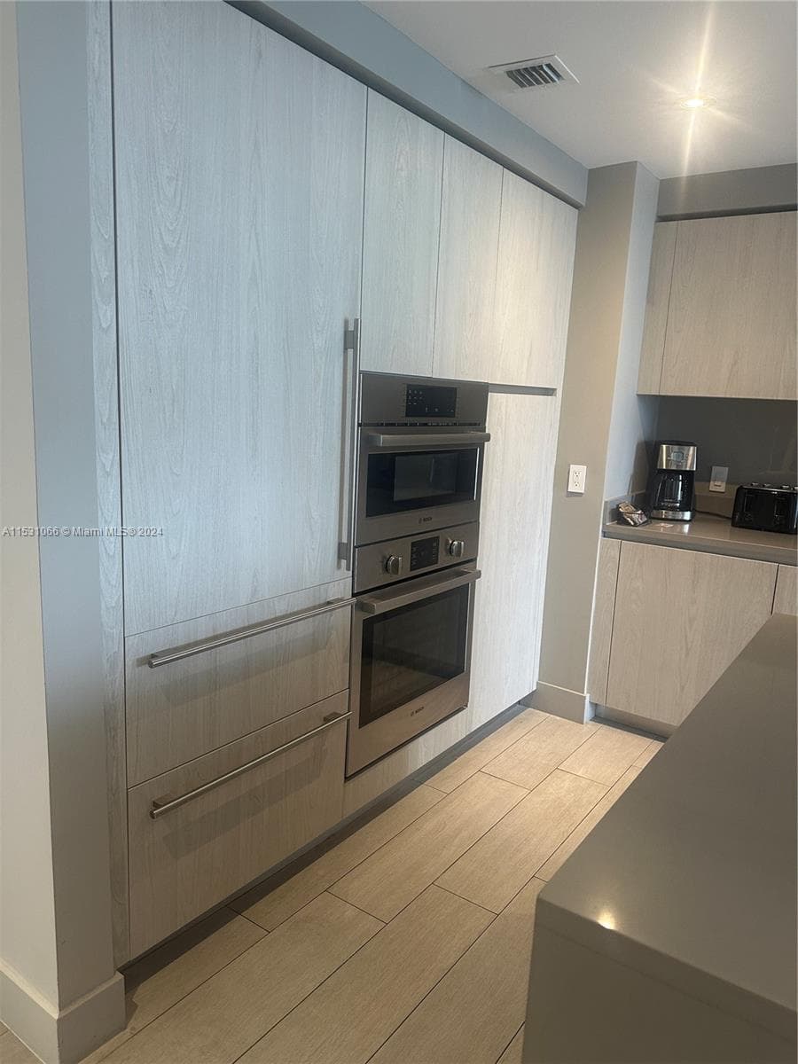 4010 S Ocean Dr R707 photo 22
