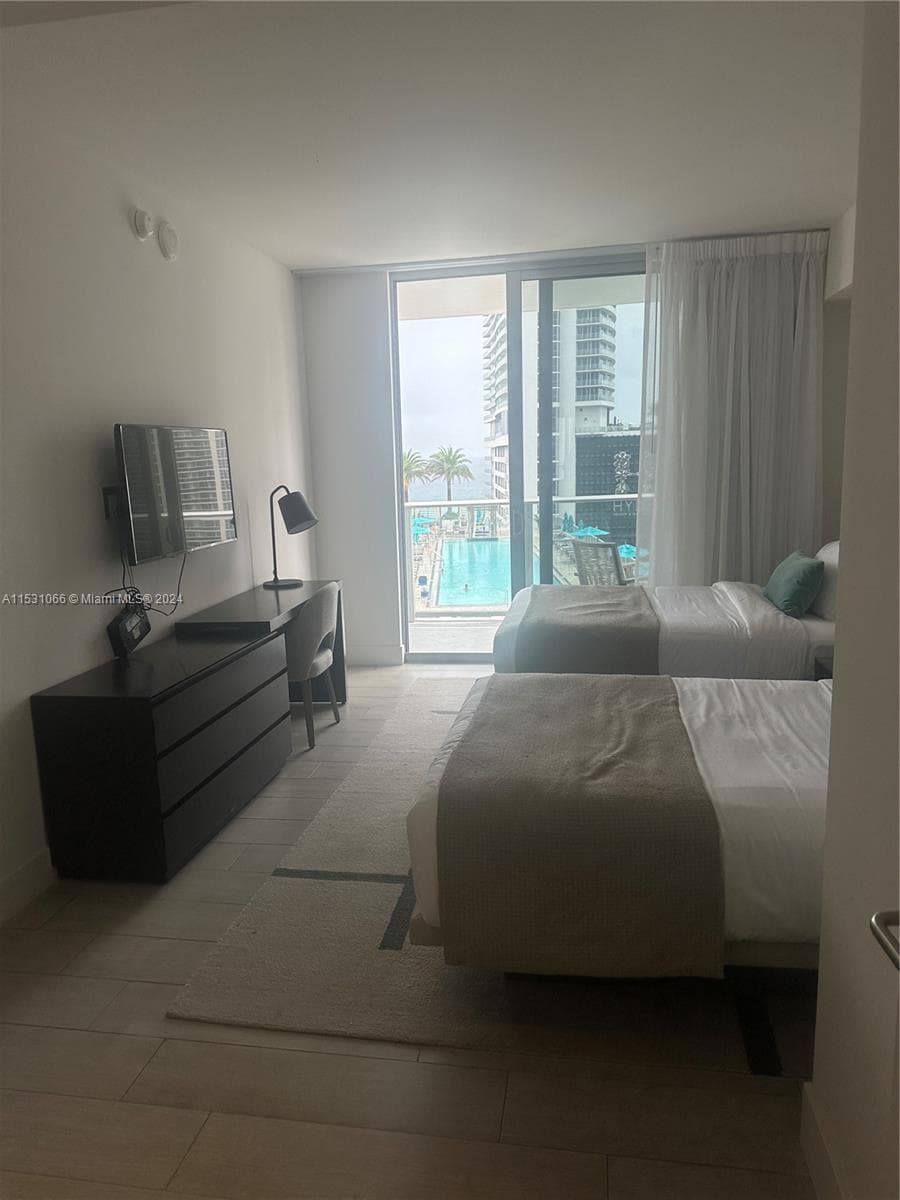 4010 S Ocean Dr R707 photo 10