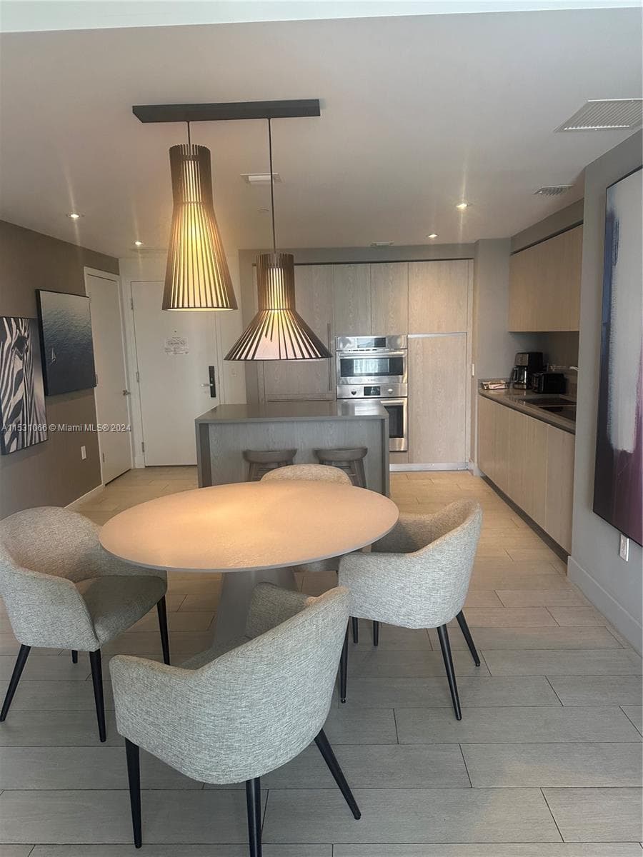 4010 S Ocean Dr R707 photo 18