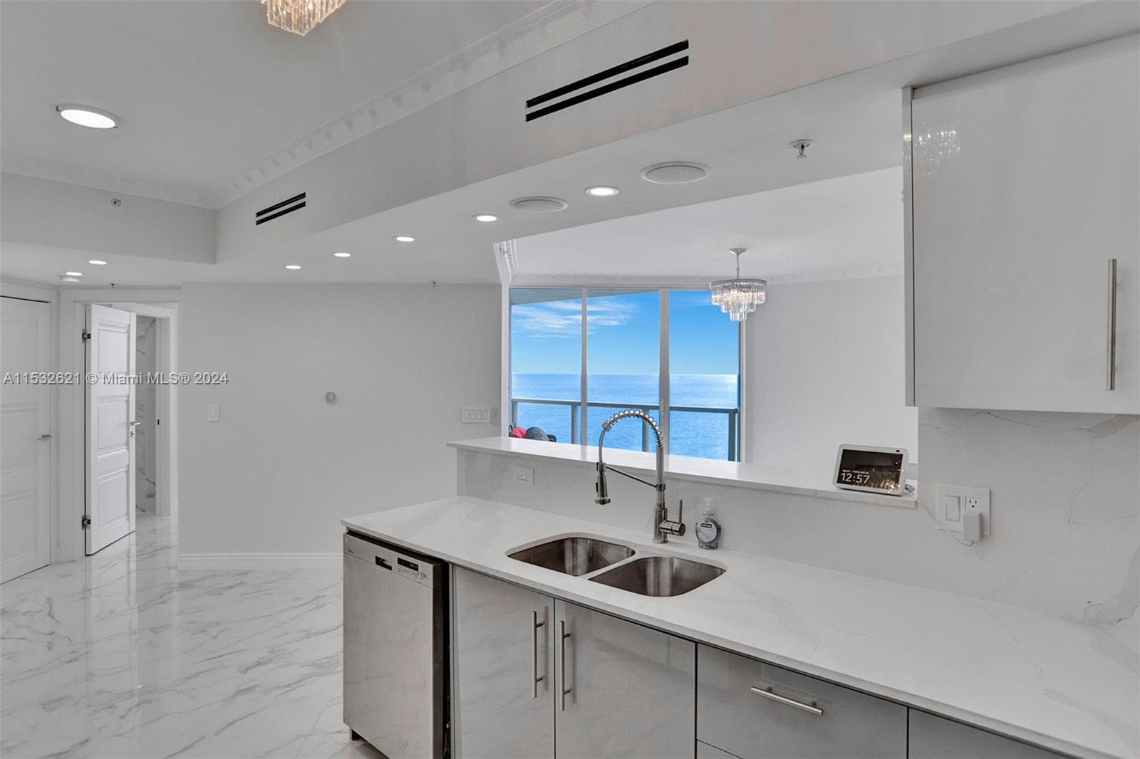 16699 Collins Ave 2209 photo 1