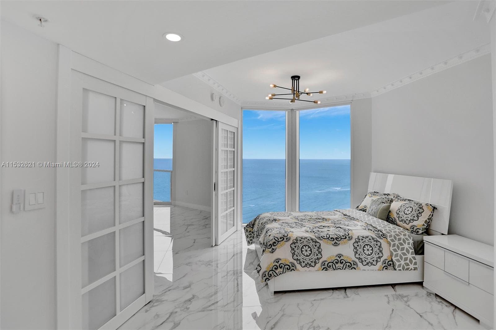 16699 Collins Ave 2209 photo 10