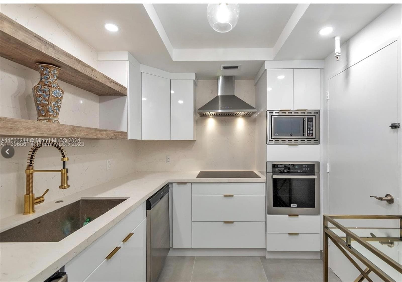 4001 Ocean Dr 9F photo 7