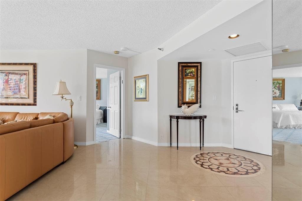 3530 Mystic Pointe Drive 910 photo 7