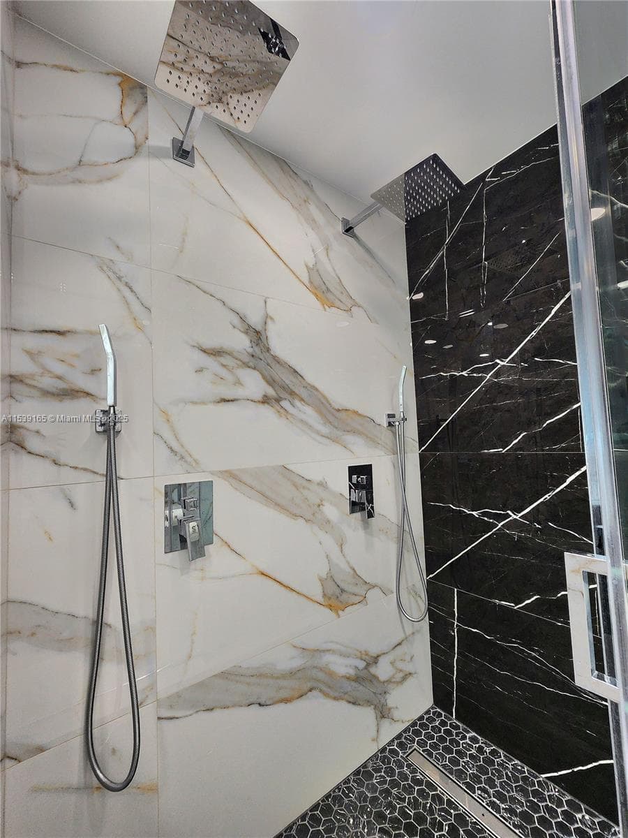 3505 S Ocean Dr 1509 photo 17