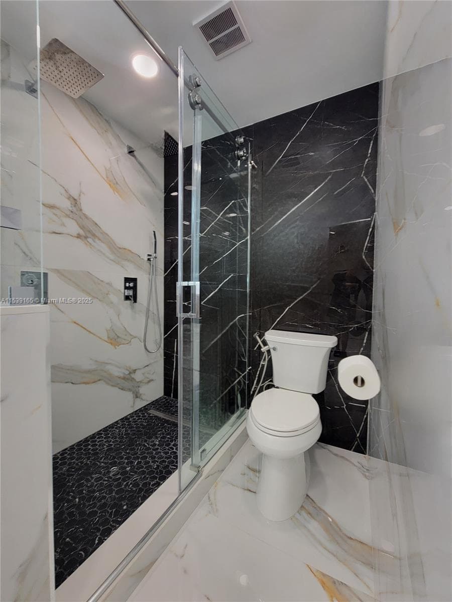 3505 S Ocean Dr 1509 photo 16