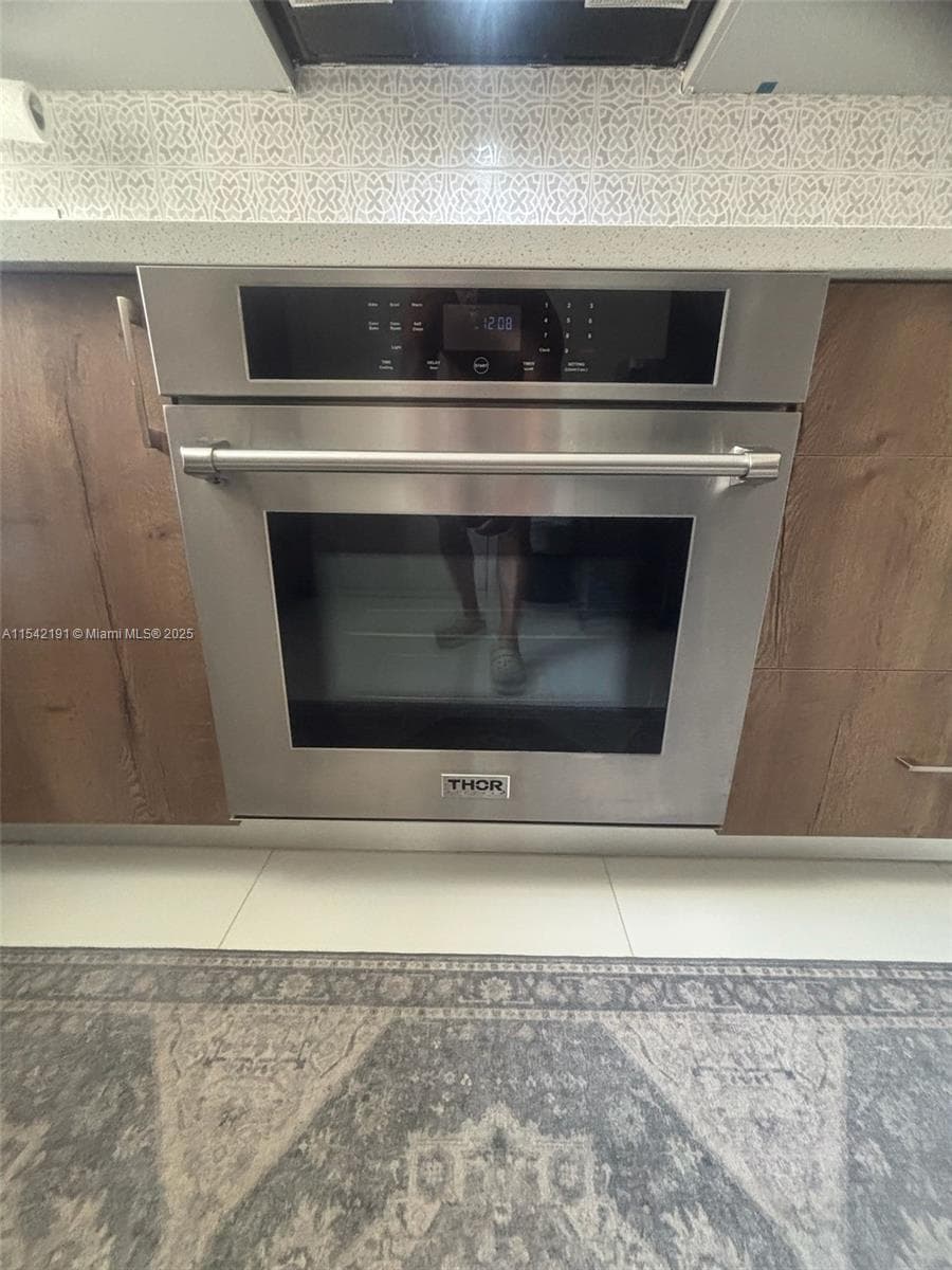 1865 S Ocean Dr 4F photo 3