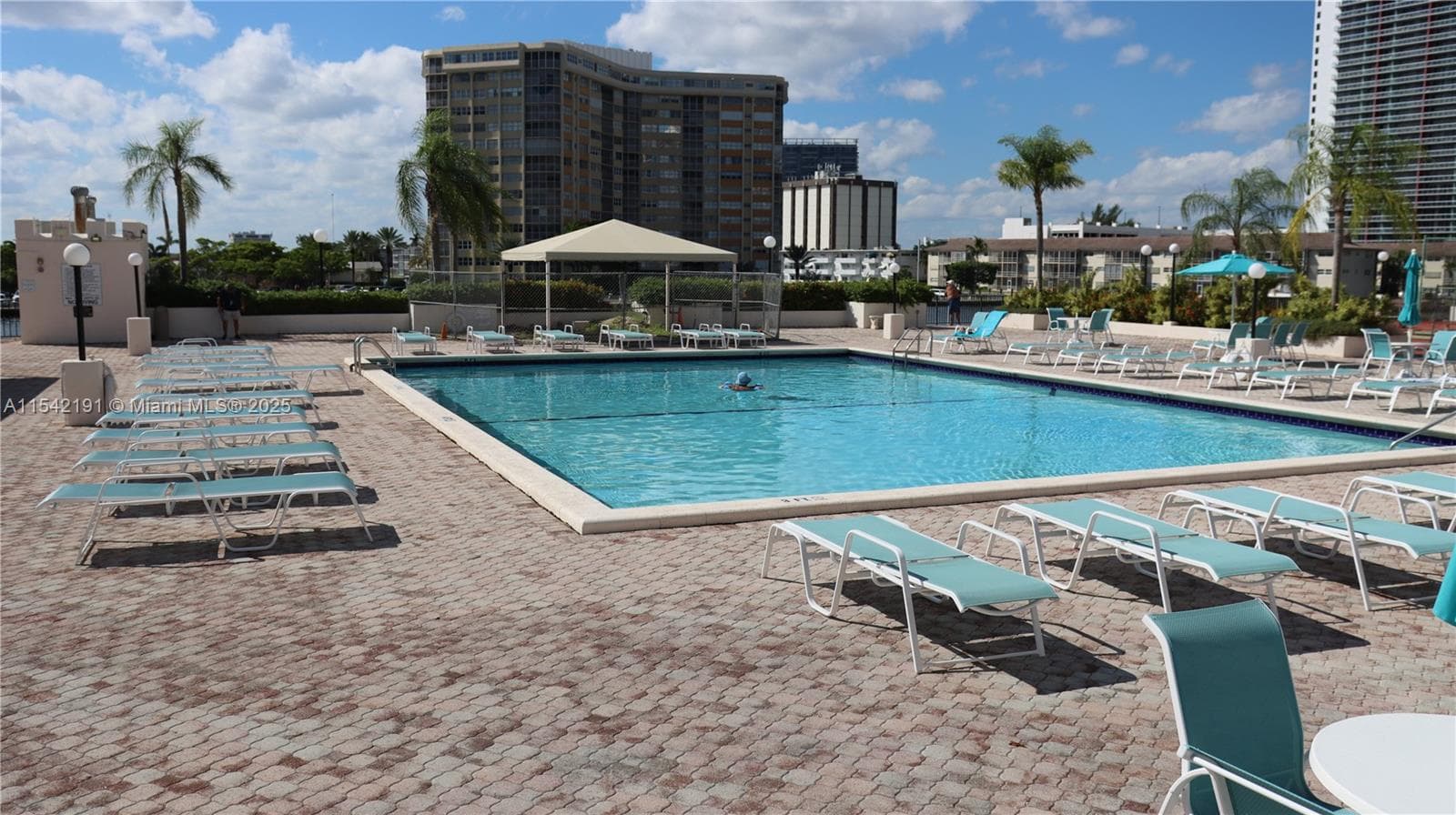 1865 S Ocean Dr 4F photo 20