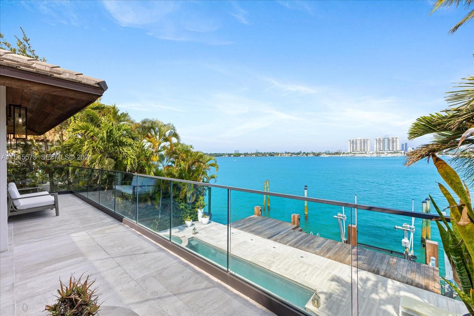 401 E Rivo Alto Dr photo 22