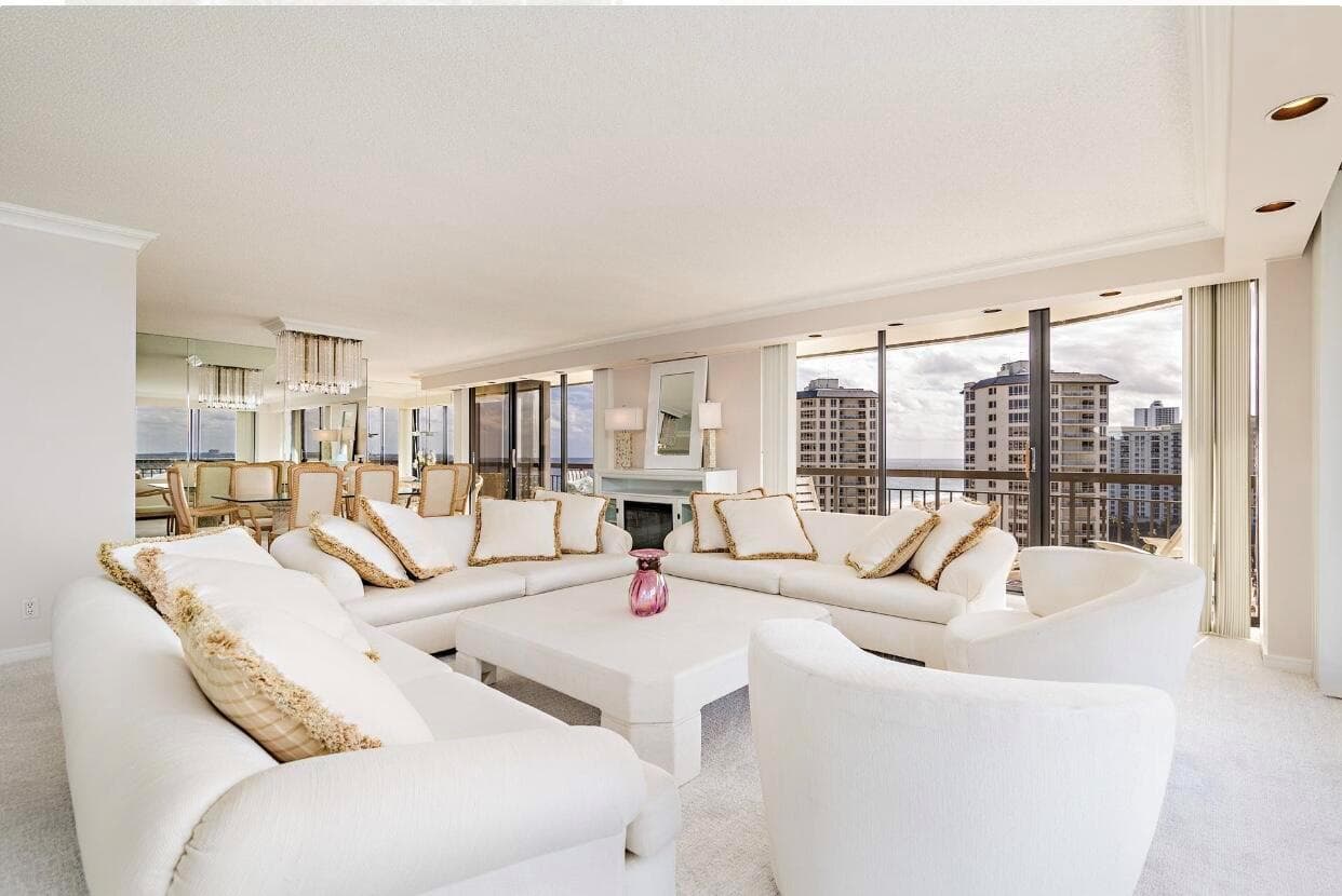 4100 N Ocean Drive 1704 photo 2