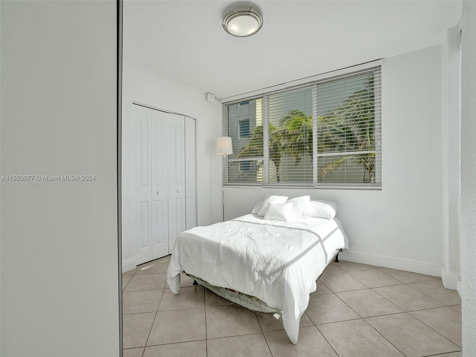 5005 Collins Ave 725 photo 16