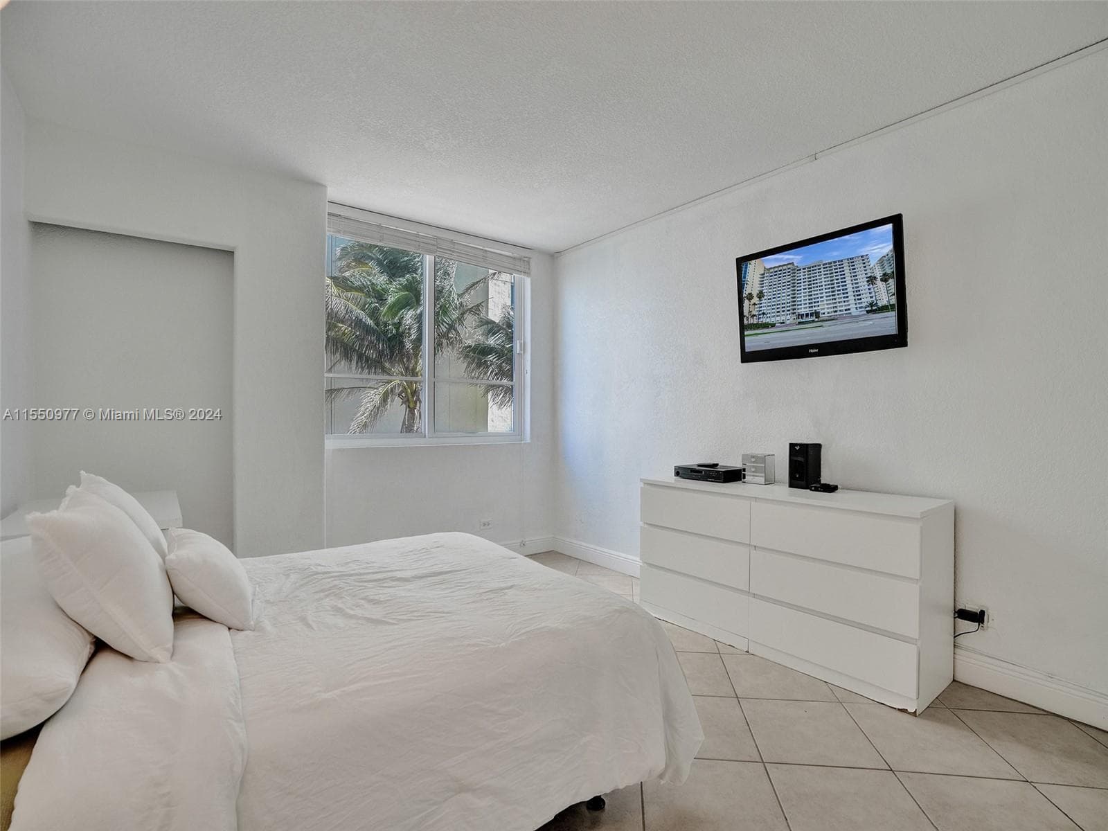 5005 Collins Ave 725 photo 21