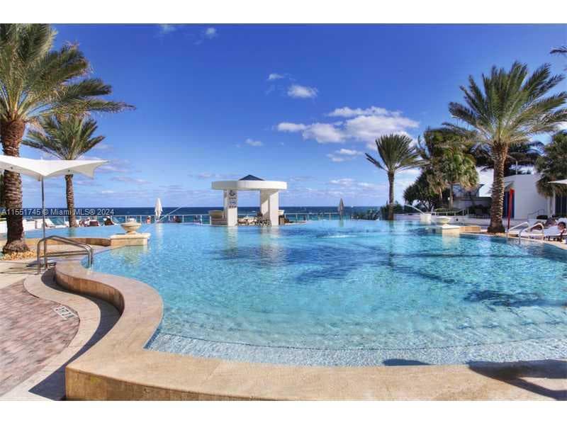 3101 S OCEAN DR 2003 photo 1