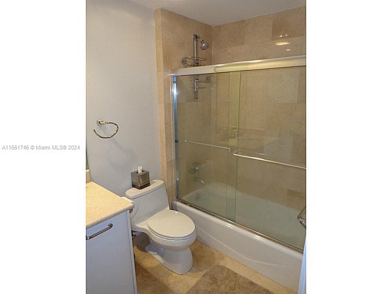 3101 S OCEAN DR 2003 photo 25