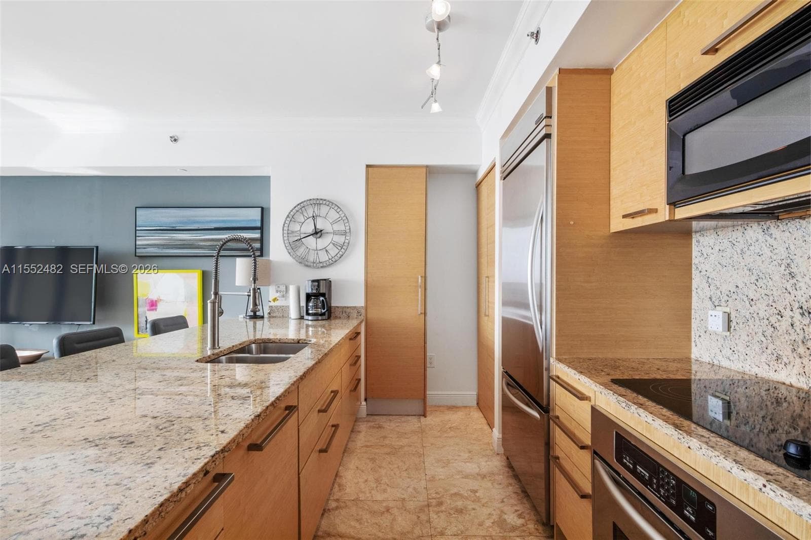 1830 S Ocean Dr 5005 photo 7