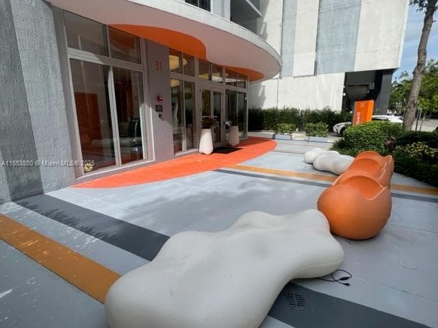 31 6th St 1606 photo 2