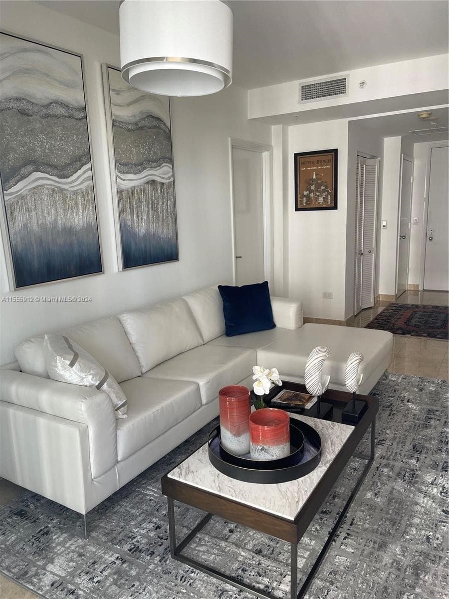 801 Brickell Key Blvd 1610 photo 6