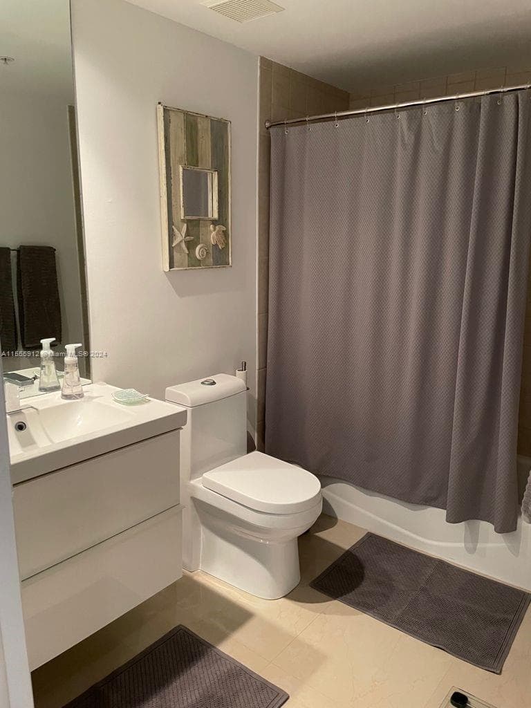 801 Brickell Key Blvd 1610 photo 10