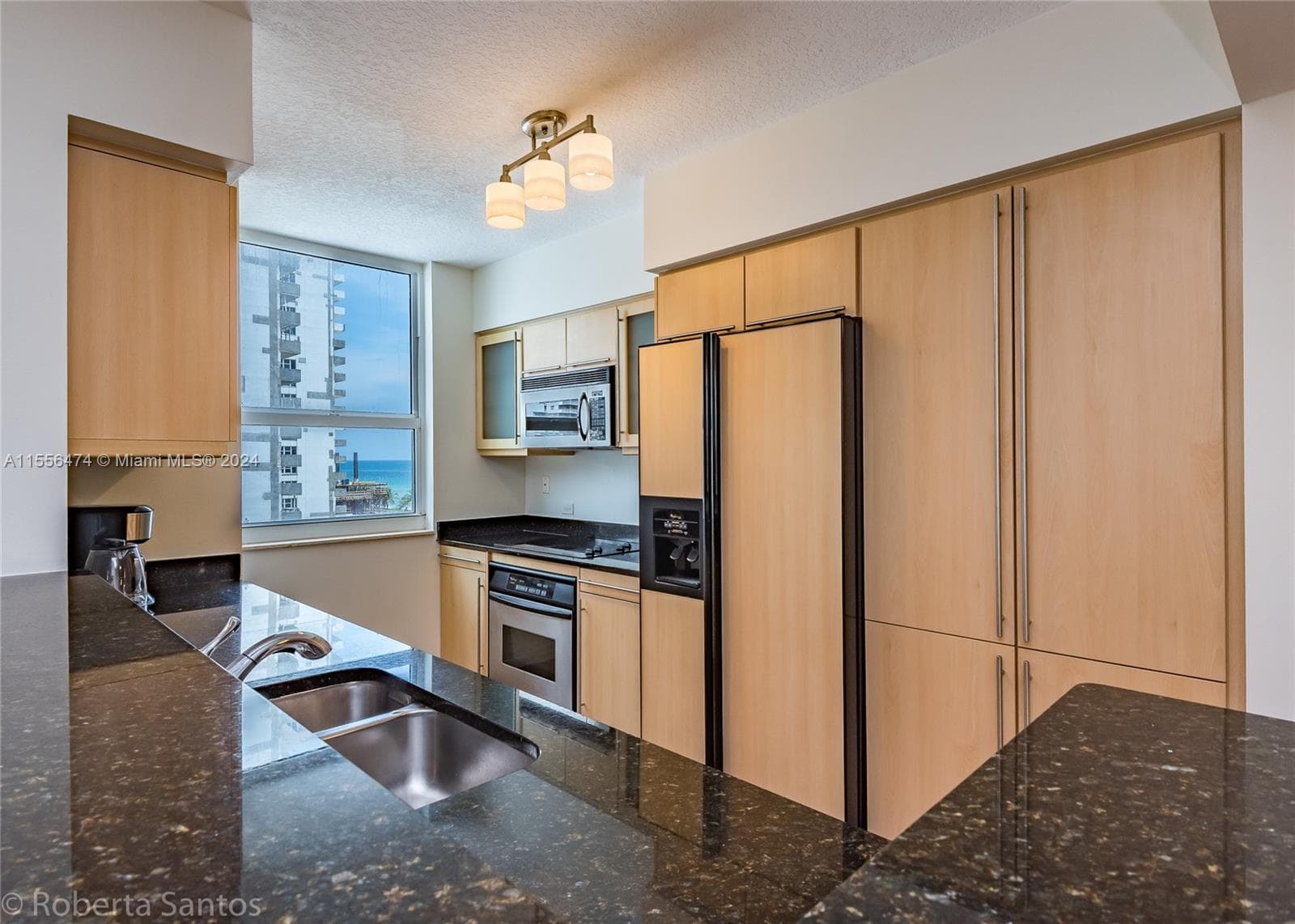 2080 Ocean Dr 602 photo 17