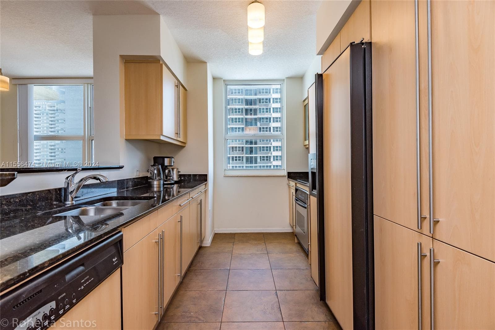2080 Ocean Dr 602 photo 16
