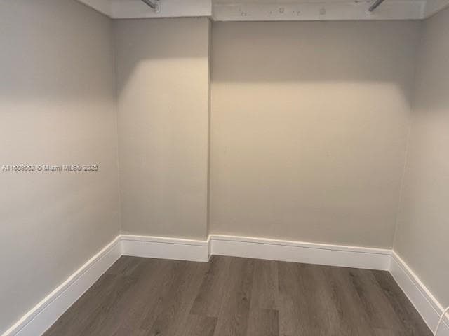 5401 Collins Ave 209 photo 25