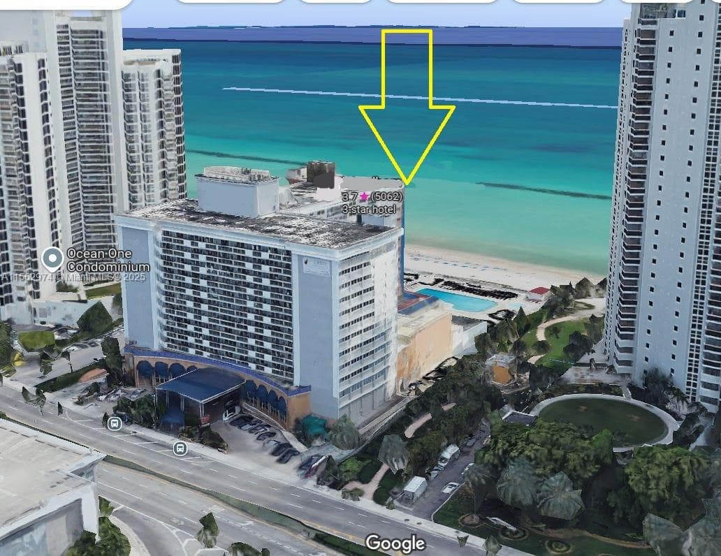 19201 Collins Ave 846 photo 2