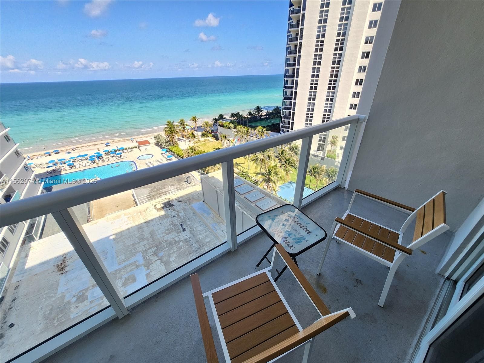 19201 Collins Ave 846 photo 7