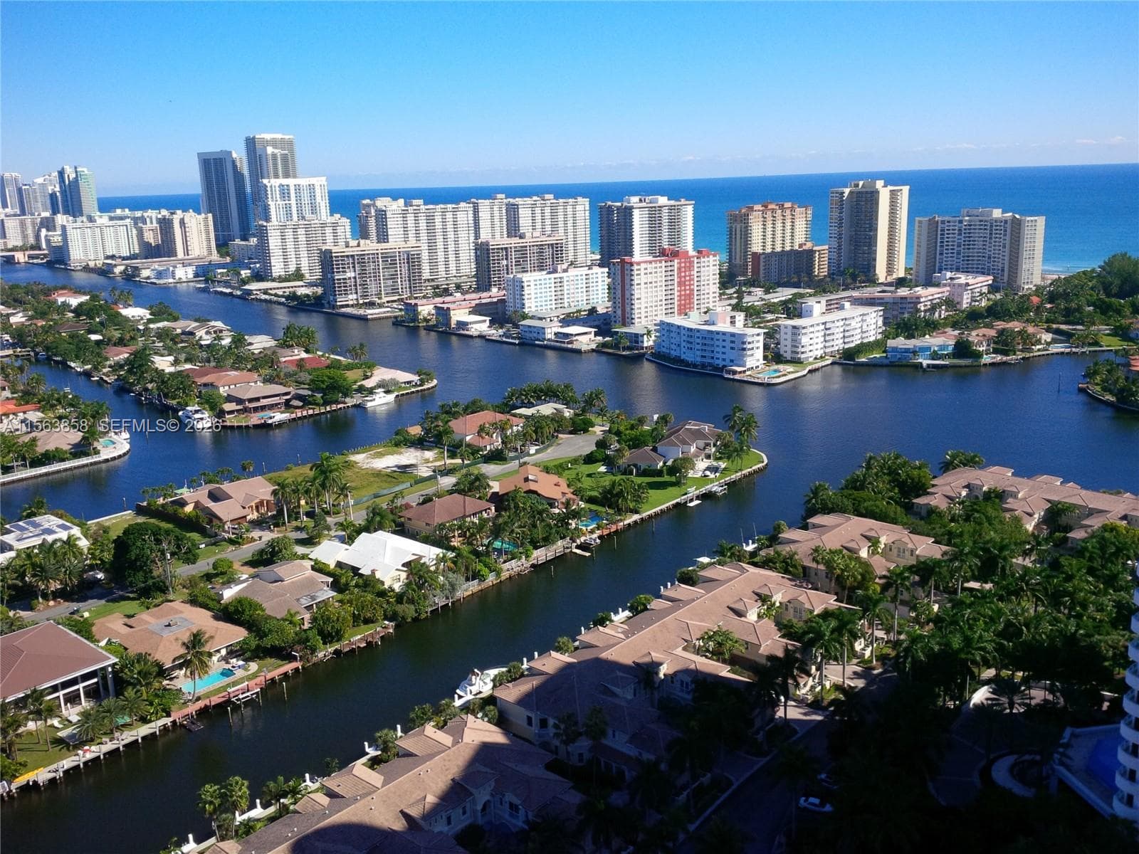 21205 Yacht Club Dr PH09 photo 16