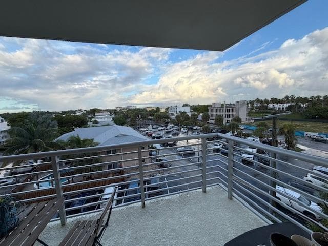 2900 NE 30th Street 5a photo 5