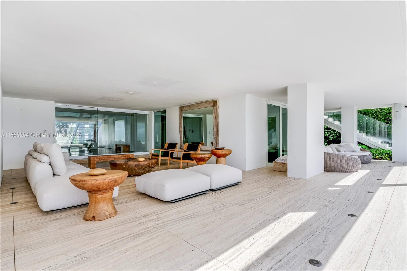 440 S Mashta Dr photo 20
