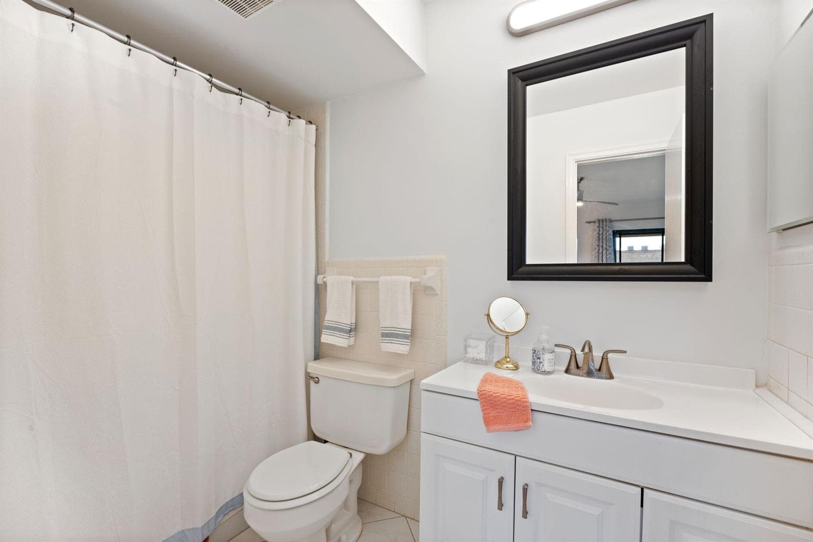 755 Saturn Street F201 photo 11