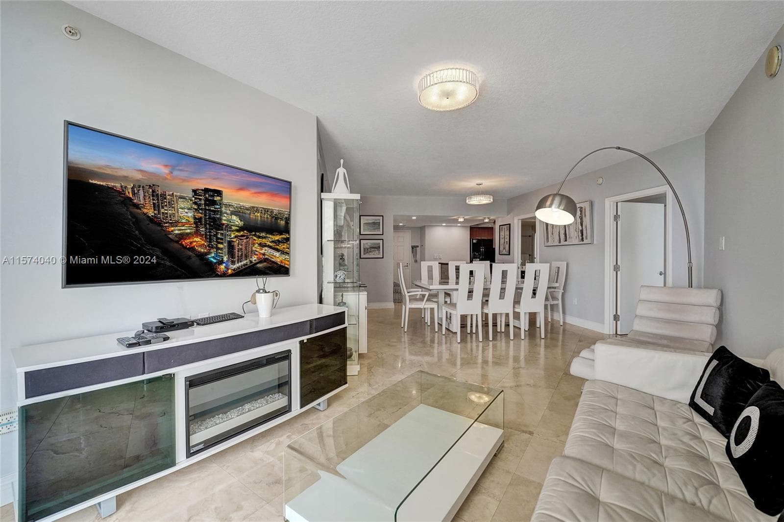 16699 Collins Ave 4106 photo 18