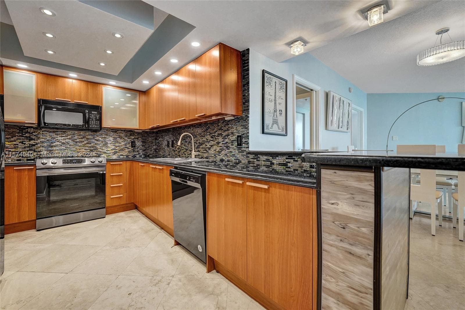 16699 Collins Ave 4106 photo 8