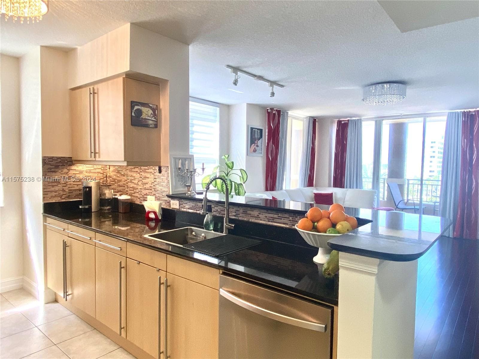 2080 S Ocean Dr 401 photo 12