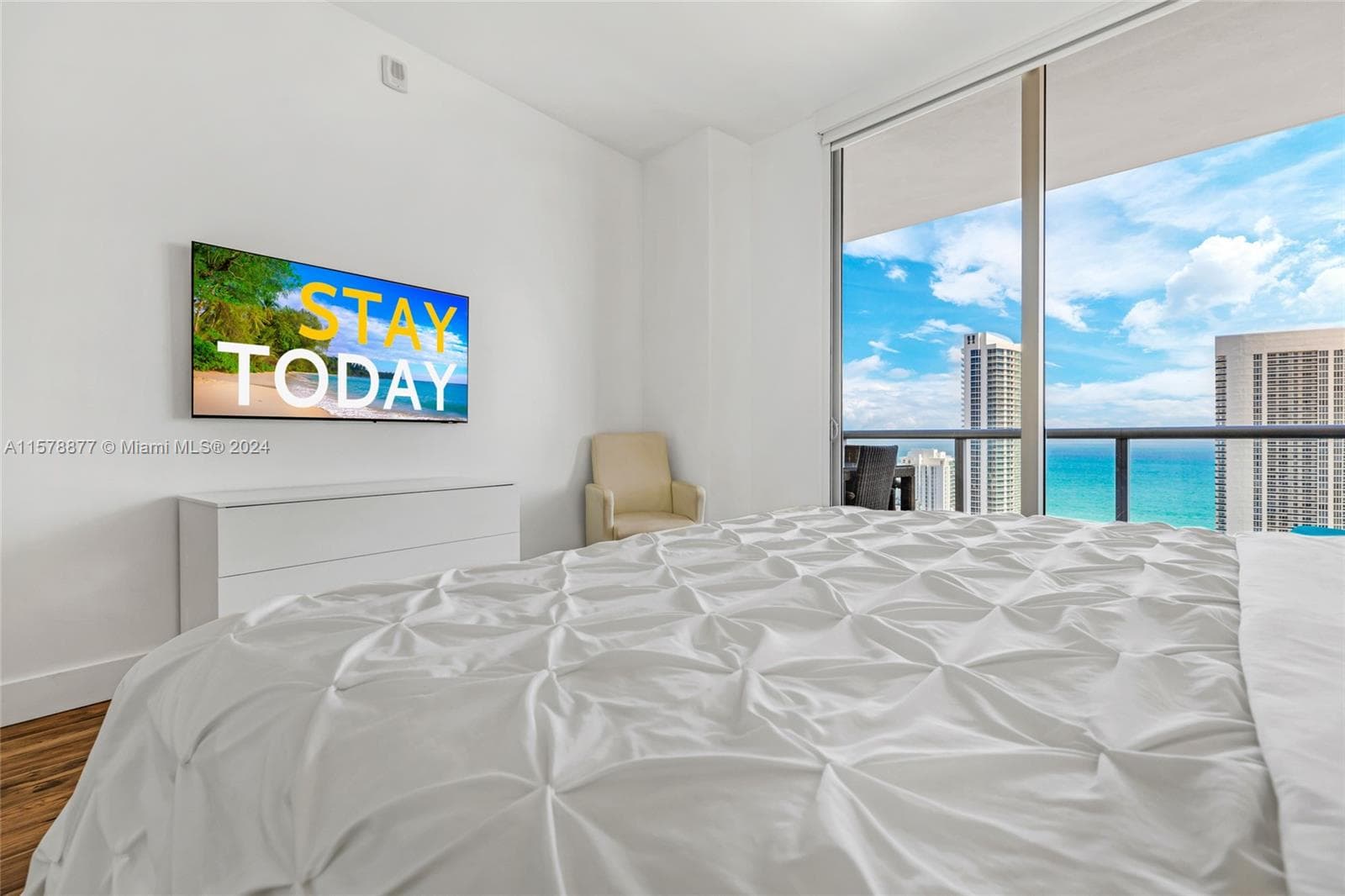 2600 E Hallandale Beach Blvd T3302 photo 13