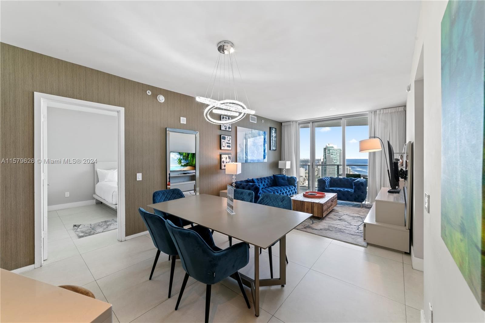 4111 Ocean Dr 2904 photo 6