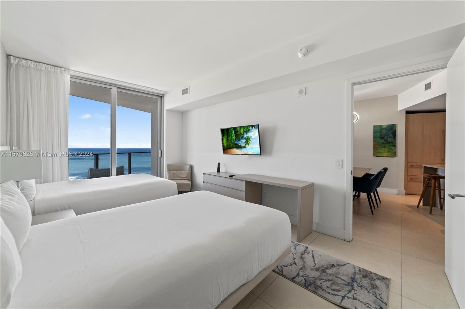 4111 Ocean Dr 2904 photo 19